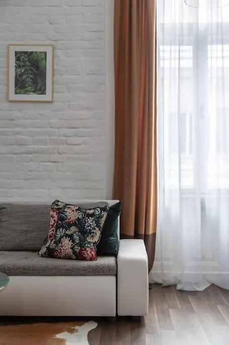 Chic, Captivating Space Near Opera House Budapest