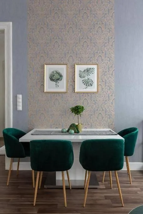 Chic, Captivating Space Near Opera House Boedapest